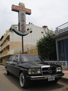 Casino-Corona-de-Oro-Avenida-4-Puntarenas.-COSTA-RICA-LIMOUSINE-W123-LANG-LWB2bf3f603e3cfbaff.jpg